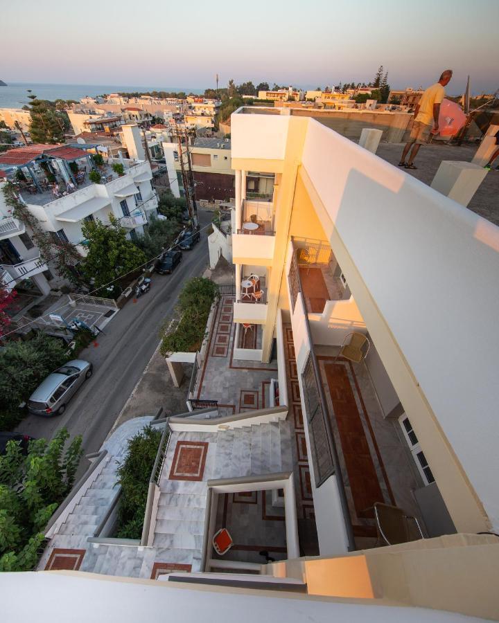 Manias Hotel Apartments Agia Marina  Exterior photo